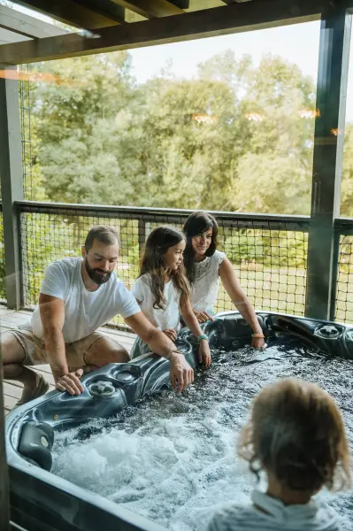 Une nuitée avec Spa en Famille — visuel 1