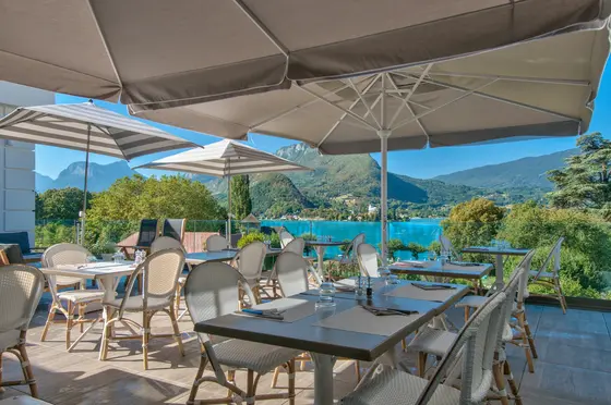 Le Brunch du Beau Site et sa plage privée — visuel 2