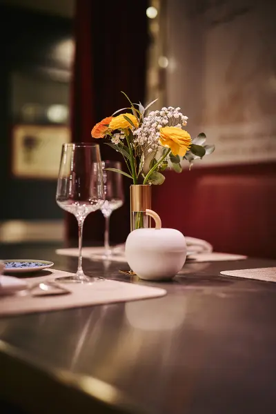 Table du chef & Menu Dégustation -La Côte d'Or 2* Michelin — visuel 2