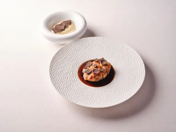 Séjour en Amoureux - Suite Cocon - Relais & Châteaux Bernard Loiseau 5* — visuel 3