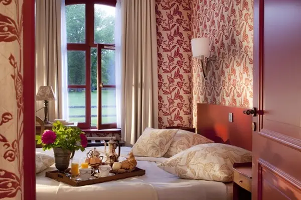 Chambre supérieure et Petit-déjeuner — visuel 2