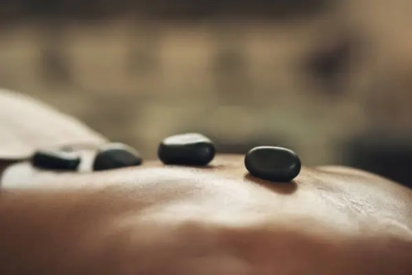 Coffret cadeau Massage Aux Pierres Chaudes — visuel 1