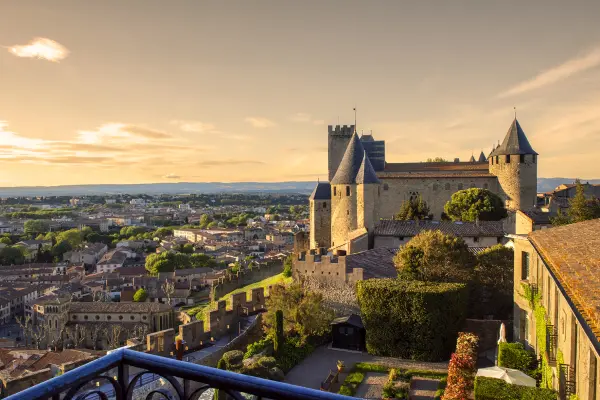 Nuit de rêve B&B en chambre classique à l'Hôtel de la Cité ***** Carcassonne — visuel 3