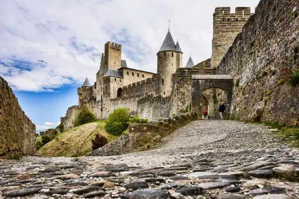 Escapade historique au cœur de la Cité Médiévale — visuel 1