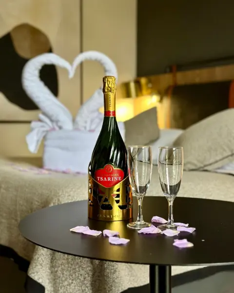 Le coffret cadeau - Escapade en amoureux — visuel 2