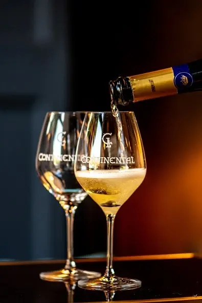 Deux coupes de champagne