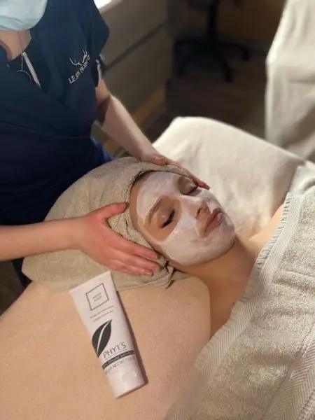 Soin du visage — visuel 1