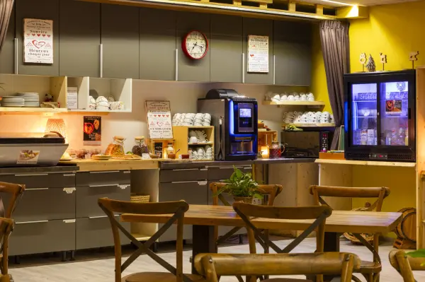 Petit-déjeuner enfant - Auberge du HIRTZ — visuel 3
