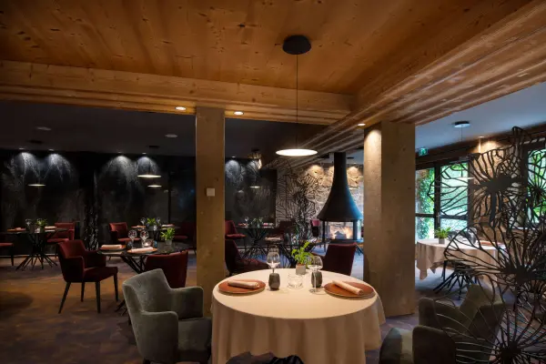 Nuit Gourmande en Chambre Prestige & accès Spa Privatif — visuel 3