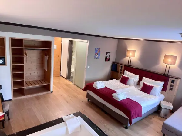 Séjour en Suite jacuzzi (28m2) — visuel 3