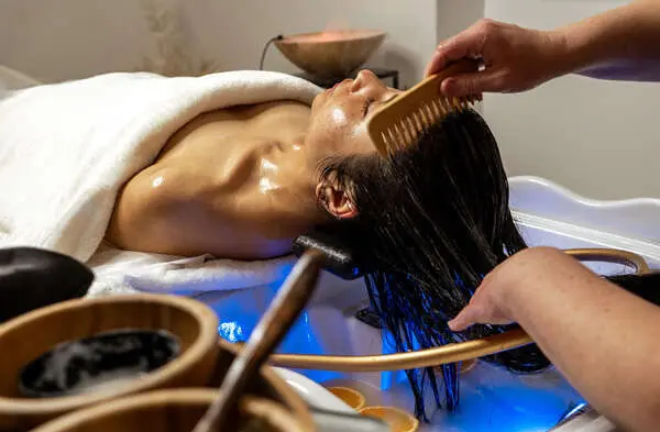 Head Spa - Rituel Suprême de Botox & Elixir de Jeunesse — visuel 3