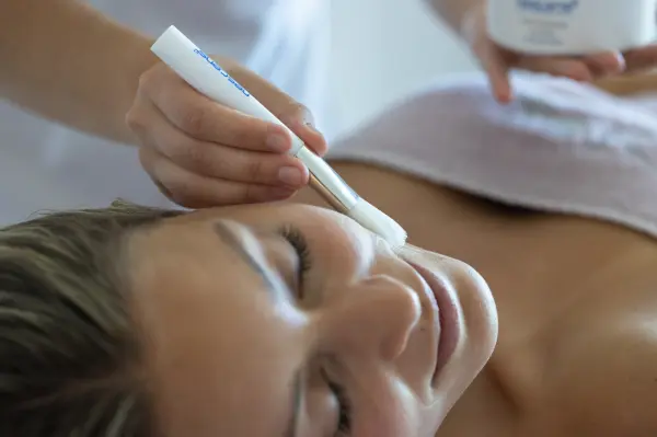 Soin du Visage Nescens - Réparateur et Hydratant — visuel 1