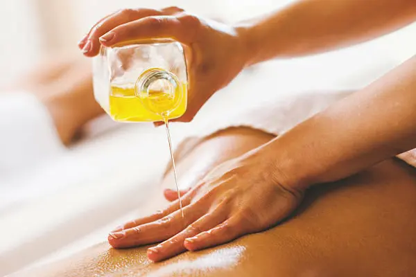 Coffret cadeau Massage Equilibre aux Huiles Essentielles - 2h30 — visuel 1