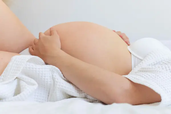 POUR LES MAMANS : Massage prénatal BIO — visuel 1