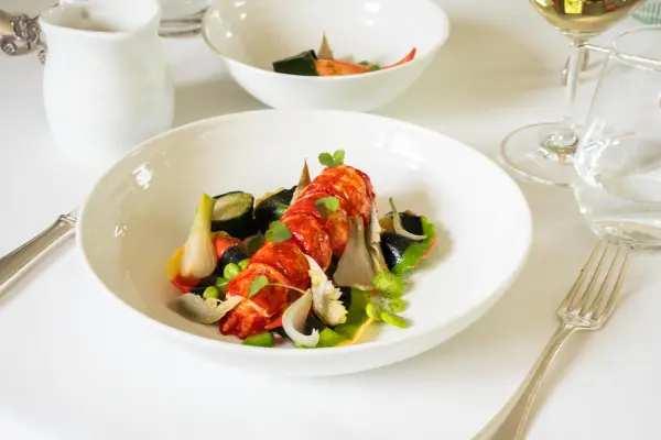 TABLE DE LEVERNOIS Menu "Gourmet" — visuel 1