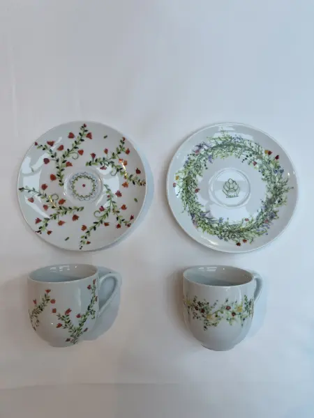 Deux tasses et sous-tasses à café — visuel 2