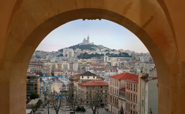 Une nuit face au Vieux Port — visuel 1