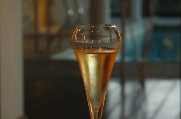 Séjour - "Champagne face à la Mer" — visuel 2
