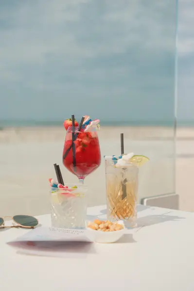 Apéritif en bord de mer — visuel 1