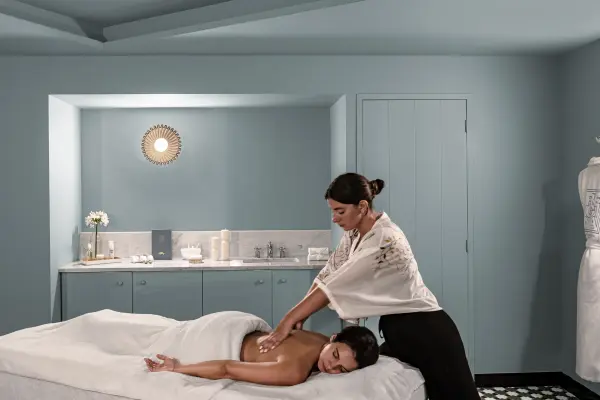 Massage personnalisé by Susanne Kaufmann - 80min — visuel 1