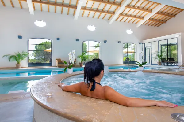 Massage aux pierres chaudes — visuel 3