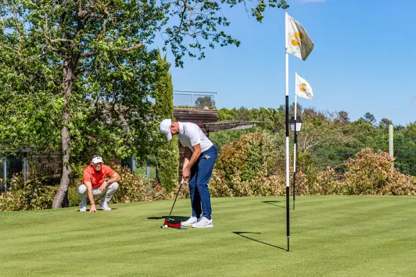 Leçon de golf 1 heure et Déjeuner — visuel 1