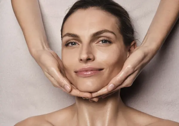 Soin Beauté Éclair by Clarins - 30 min — visuel 1