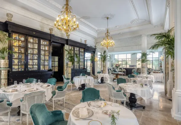 Dîner au Champagne Villa Saint-Ange, Aix-en-Provence — visuel 3