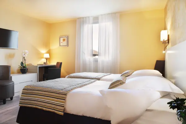 Coffret Séjour 'Plaisir dans l'Ain en chambre Supérieure' — visuel 1
