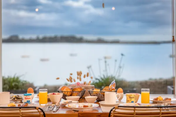 Echappée lointaine en Junior Suite Vue Mer avec diners — visuel 3