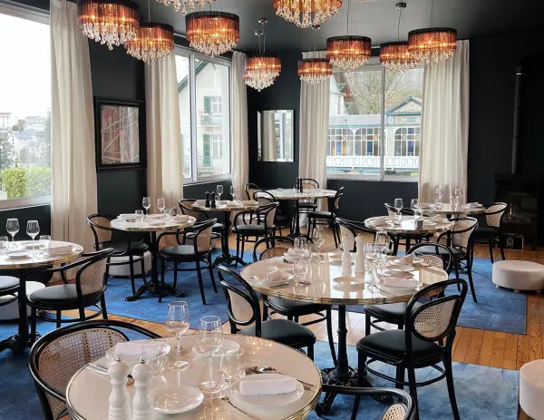 Escapade romantique en Junior Suite & gastronomie — visuel 3
