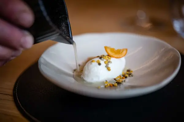 Les Singuliers, une expérience gastronomique originale en Dordogne