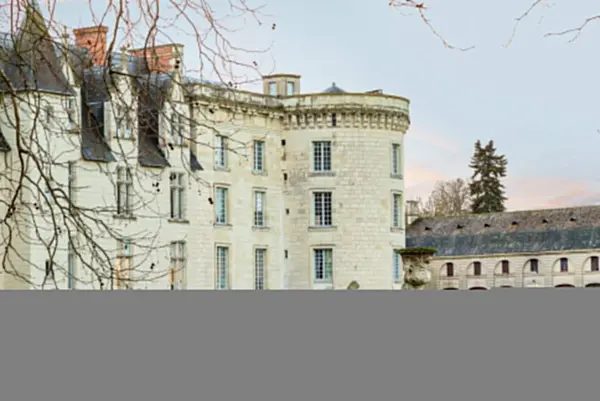 Offrez un Écrin de Détente et de Gastronomie avec nos Coffrets Cadeaux près de Poitiers