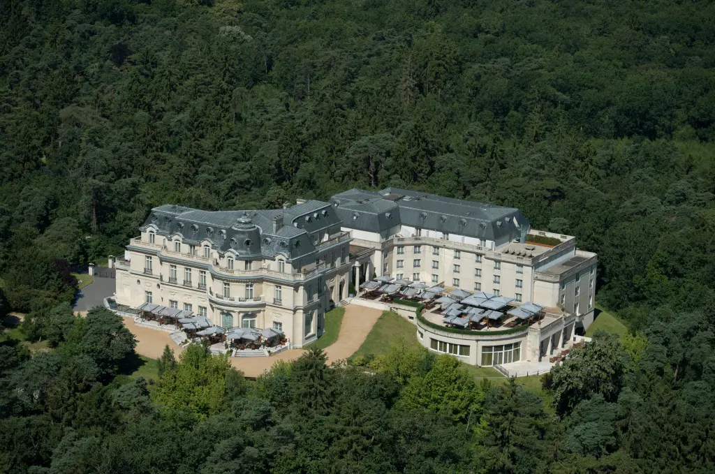 Remonter le temps au Château Hôtel Mont-Royal ***** à Chantilly