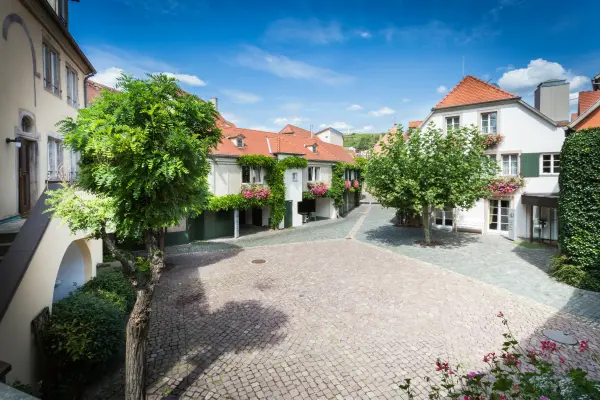 A la Cour d'Alsace — vue 4