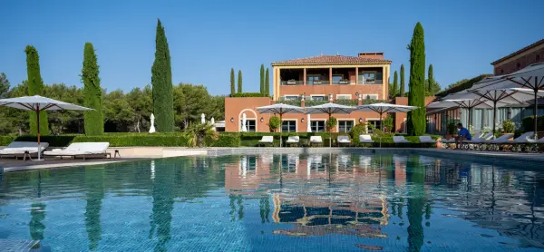 Hotel & Spa du Castellet***** — vue 1