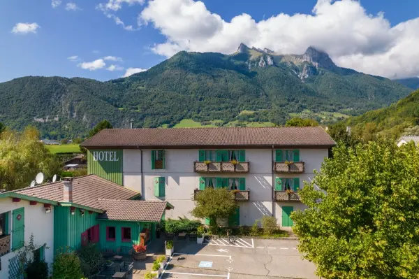 Brit Hotel Florimont & le Chalet Florimont — vue 3