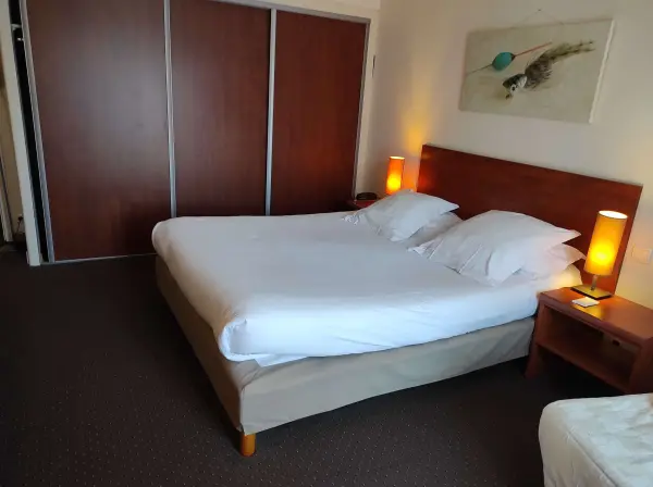Hotel la Riviere — vue 1