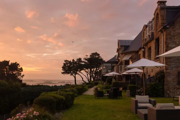 Manoir de Lan Kerellec — vue 1