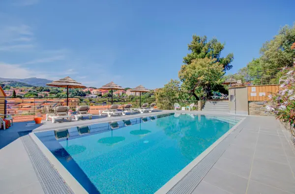 Hotel Madeloc — vue 7