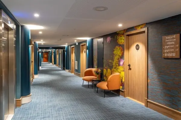 Hôtel Riviera — vue 9