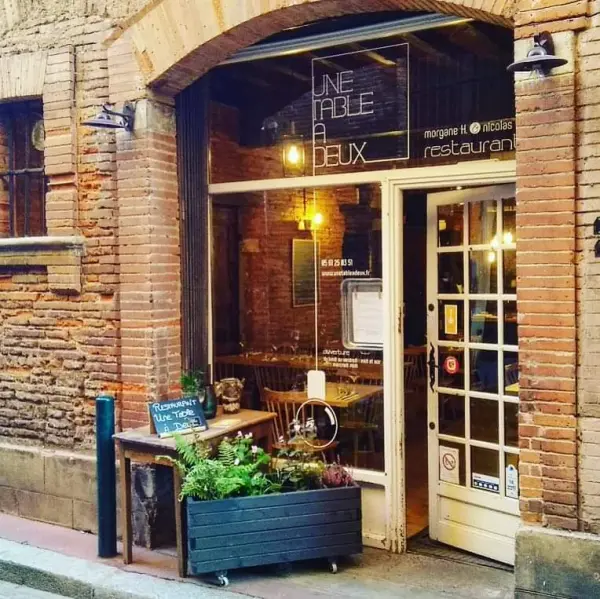 Une Table à Deux — vue 2