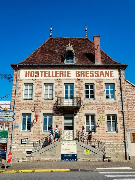 Hostellerie Bressane — vue 1