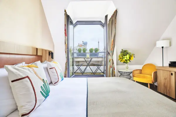 Hotel Plaza Tour Eiffel — vue 3