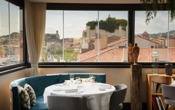 Five Seas Hotel Cannes — vue 4