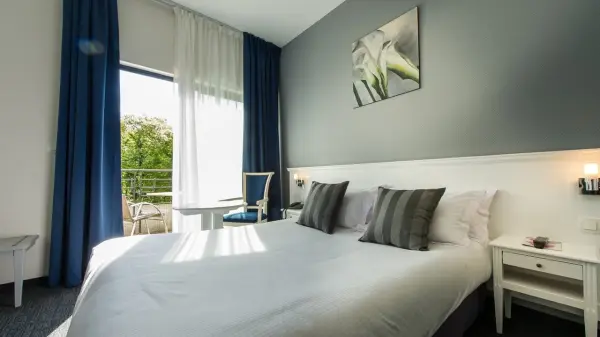 Hotel Marso — vue 3
