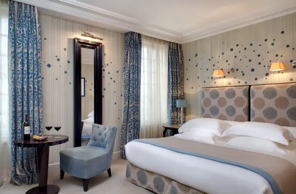 Hotel de Pavie — vue 1