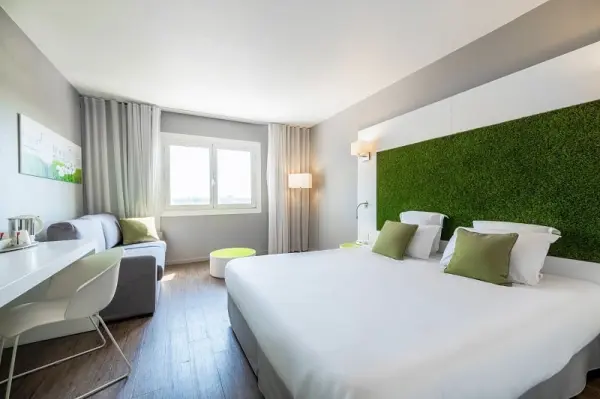 Hôtel Golf Fontcaude — vue 1