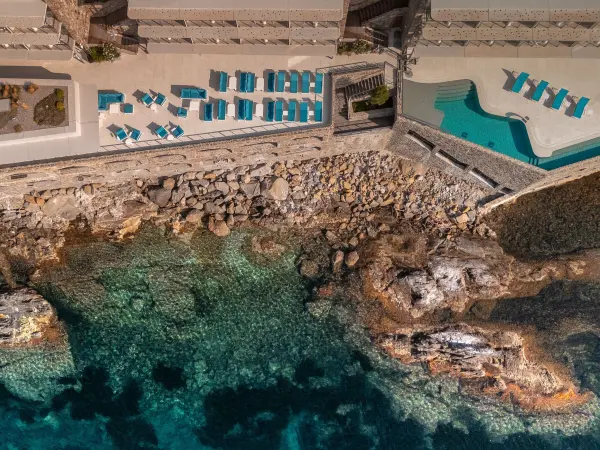 Hotel les Roches le Lavandou — vue 2