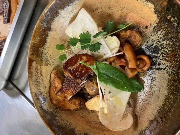 Restaurant le Jarrousset — vue 3
